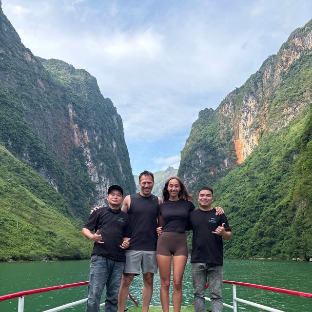 Recent 📸 Join our trip to live your adventure of a lifetime! ☀️